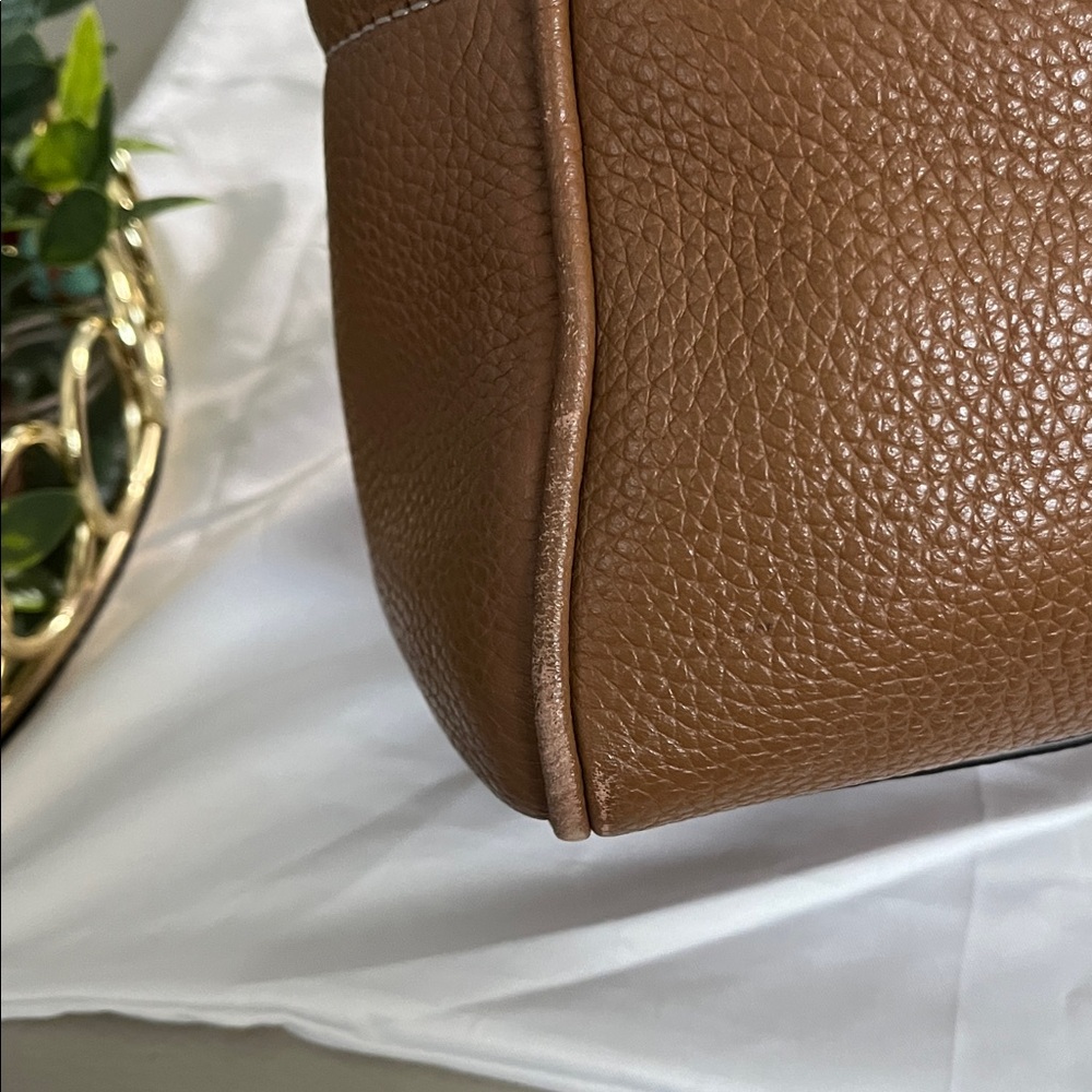 Marc Jacobs Leather Bag - Picture 13 of 16